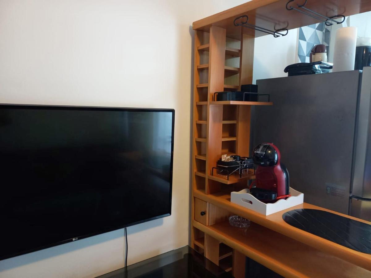 Flat Recem Reformado - Excelente Localizacao - Ssaparts Brasll Salvador Ngoại thất bức ảnh