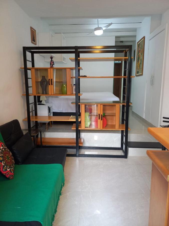 Flat Recem Reformado - Excelente Localizacao - Ssaparts Brasll Salvador Ngoại thất bức ảnh