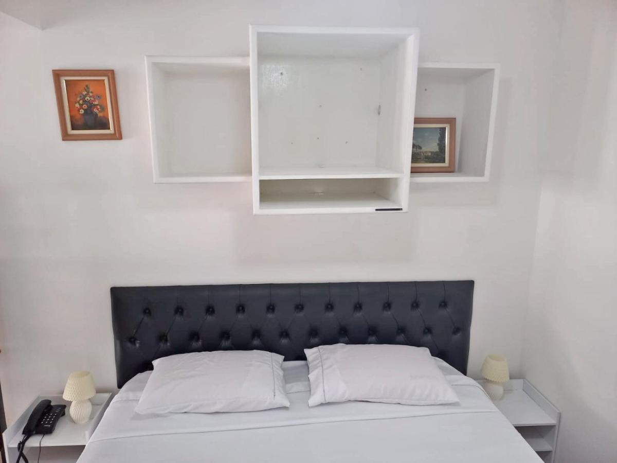 Flat Recem Reformado - Excelente Localizacao - Ssaparts Brasll Salvador Ngoại thất bức ảnh
